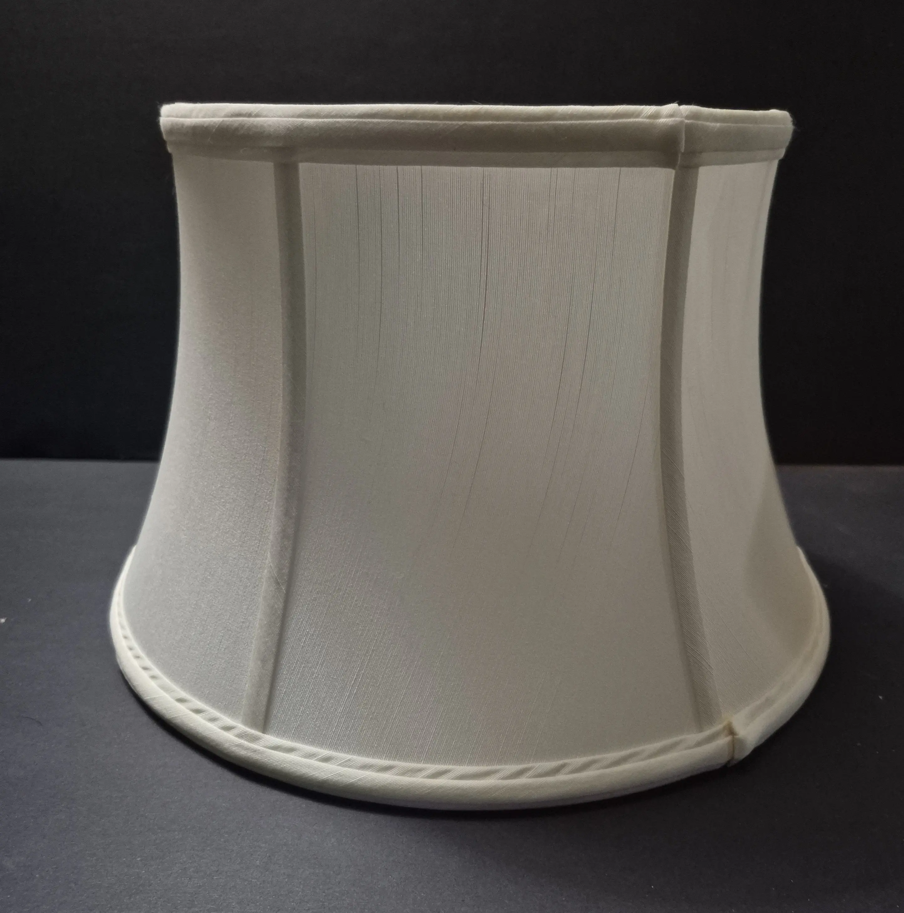a06928w Cream Silk Uno Lamp Shades, Has 1/2 inch Drop