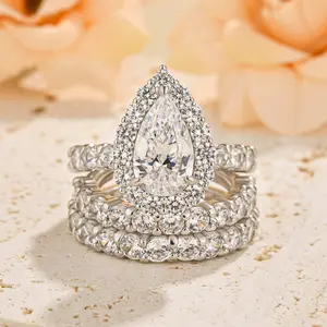 Maxine CZ 2.5ct Halo Pear Cut 3PC Engagement Ring Set,Bridal Ring Set,5A Cubic Zirconia Women's Ring Jewelry,Wedding Ring Set for Daily,Travel,Proposal,Birthday,Anniversary