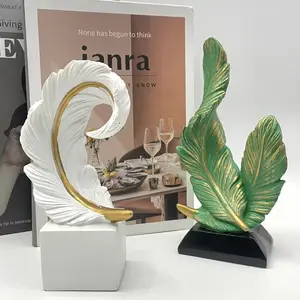 Feather Statue Home Decoration Feather Design Stylish Charm Handcraft Tabletop Ornament Resin Sculpture for Desktop Farmhouse TV Stand Displaying