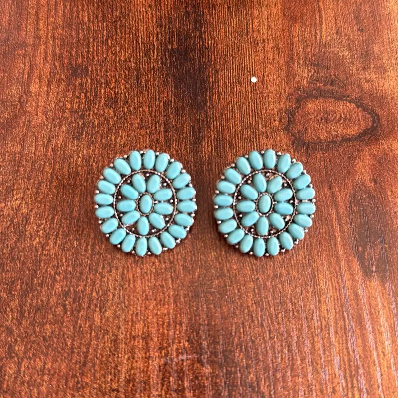 Turquoise Cluster Dangle Earrings for Women, Modern Western Costume Jewelry, Sleek and Versatile for Casual Wear