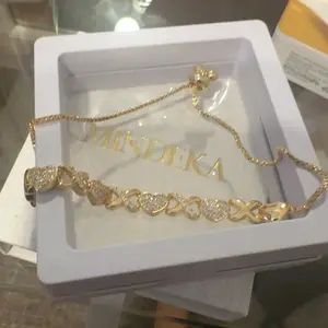 Gold Heart Link Bracelet – Adjustable Dainty Chain with Sparkling CZ Diamonds, Elegant XO Love Design, Perfect Gift for Girlfriend, Wife, Birthday, Valentine’s Day & Anniversary