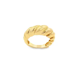 Croissant Ring