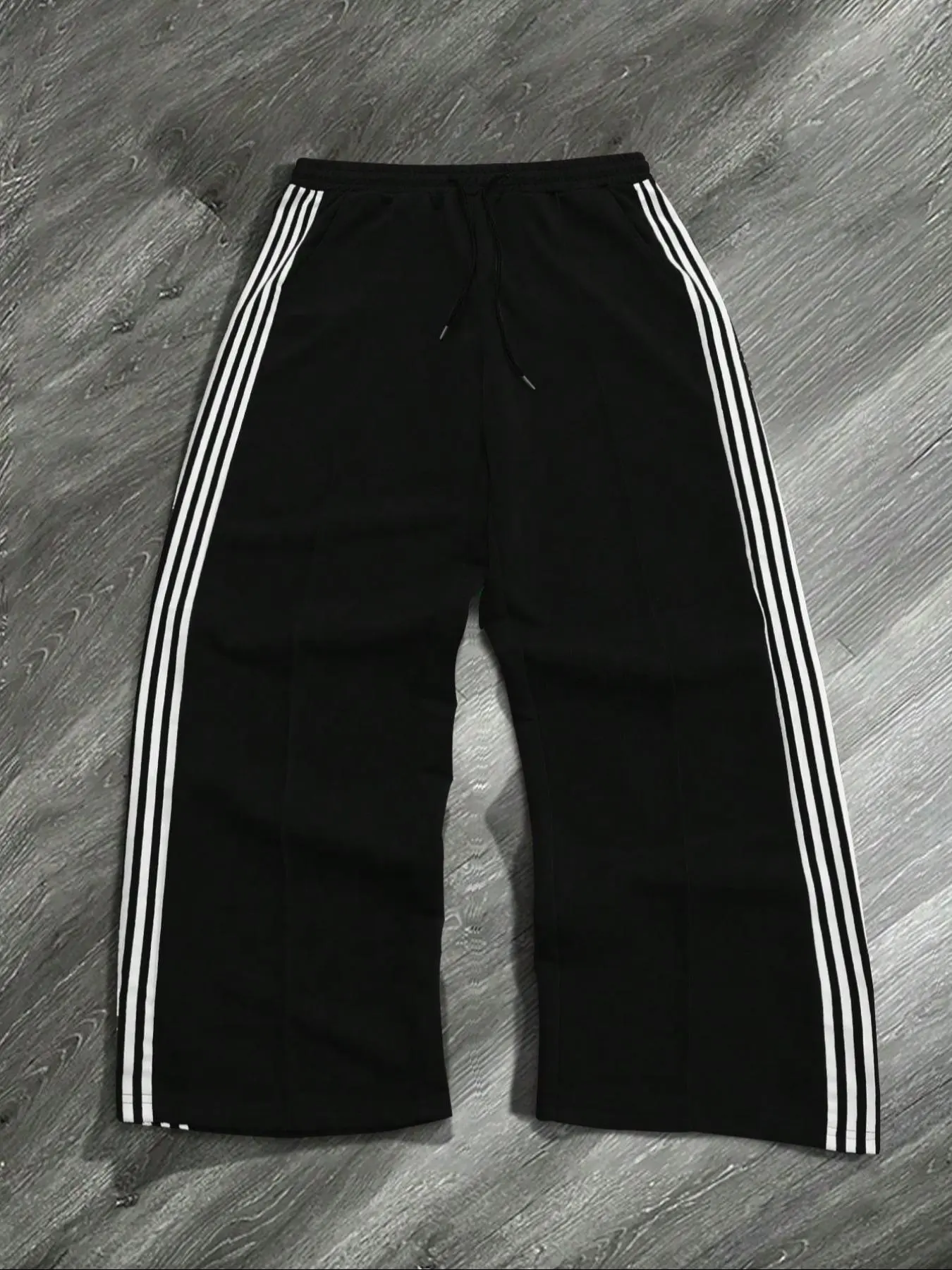 Men's Regular Fit Side Stripe Drawstring Waist Straight Leg Pants, Casual Sports Pants, Casual Comfy Sporty Elastic Waist Trousers for Daily Wear, Athleisure Style Pants, Men's Bottoms for All Seasons, Activewear Pants
