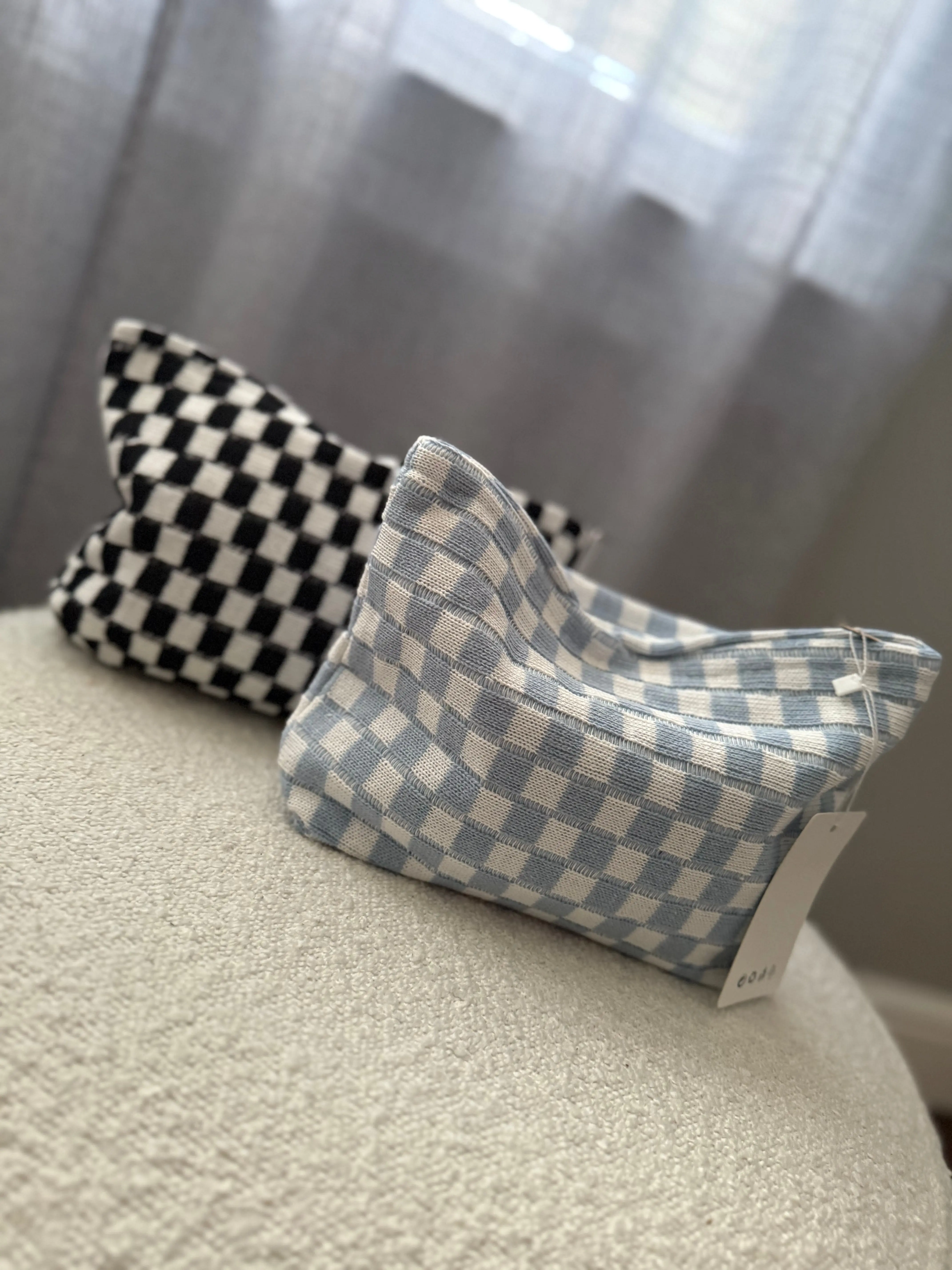 The Cove Woven Cosmetic Pouch