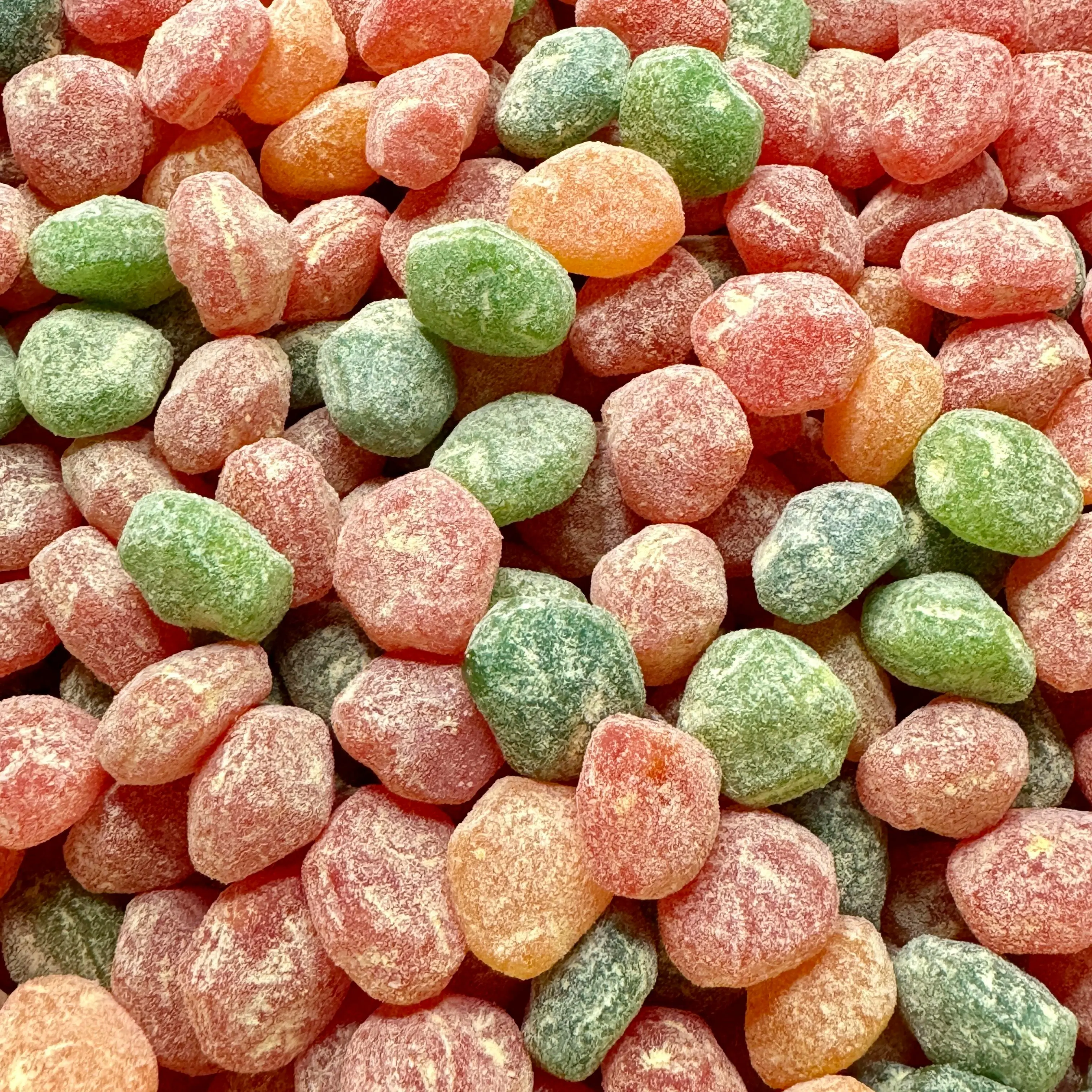 Sour Pineapple and Mango Flavored Gusher Fruit Snack candy Sour Pineapple and Mango Flavored Gusher Fruit Snack candy