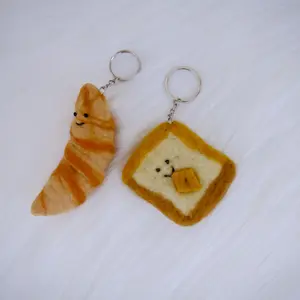 Felt Bread Keychain, Bread Toast and Croissant Keychain, GiftForHer, Handmade Keychain, Bag Accessory, Cute Felt Bread Keyring, Seasonal Gift