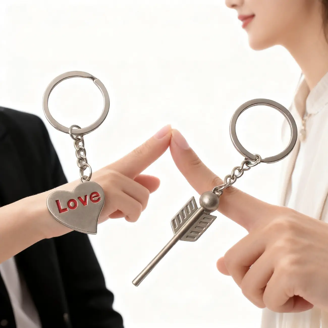 Zinc Alloy Interlocking Heart Keychain Charm Multipack, 2-Pc Romantic Couple's Fashion Jewelry, Love-Focused Matching Gift for Valentine's Day, Christmas
