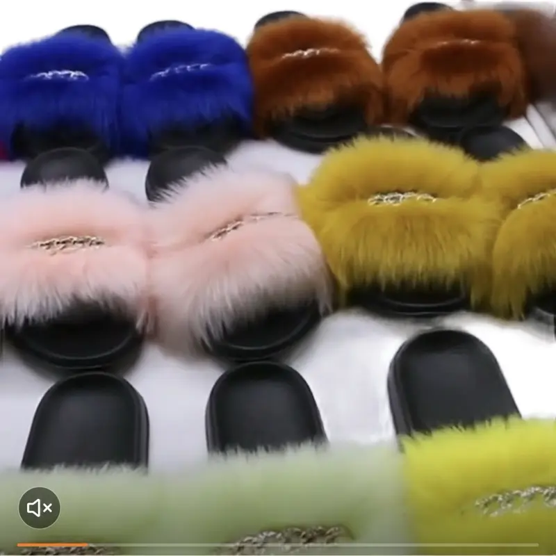 Women's Plush House Shoes and Flipflops for All Seasons - Comfortable Footwear for Walking - Slide, Tsinelas, Walking Shoes, Girl