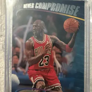 Raw Michael Jordan Trading Cards, Collectible Sports Memorabilia for Basketball Card Enthusiasts