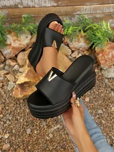 Women's Summer Waterproof Sandals, Casual PU Leather Slip-On Shoes, Comfortable Rubber Sole, Ideal for Beach & Daily Wear, Casual Outdoor Sandals