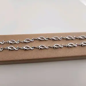 Dolphins Bracelet with Circionic Elegant Design - Silver Tone Chain with Dolphin Motif