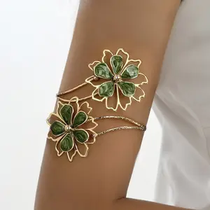 Bohemian Hollow Flower Open Upper Arm Bracelet For Women Girl Irregular Design Geometric Open Cuff Bangle Armband Jewelry Gift