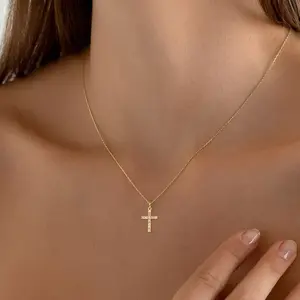Dainty Cross Necklace for Women, Dainty 14k Gold Filled/Silver Cross Necklaces Simple Layered Small Cross Choker Necklace Thin Chain Necklaces Aesthetic Jewelry for Women Gift
