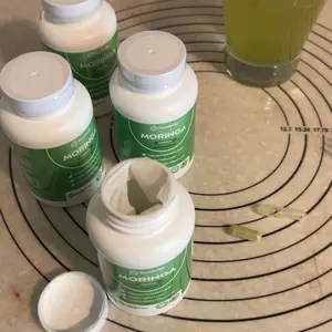 Product Review of 2 x Rosabella Moringa Capsules (800mg) for Immune Support, Gut Health & Vitamins from L**y L**y