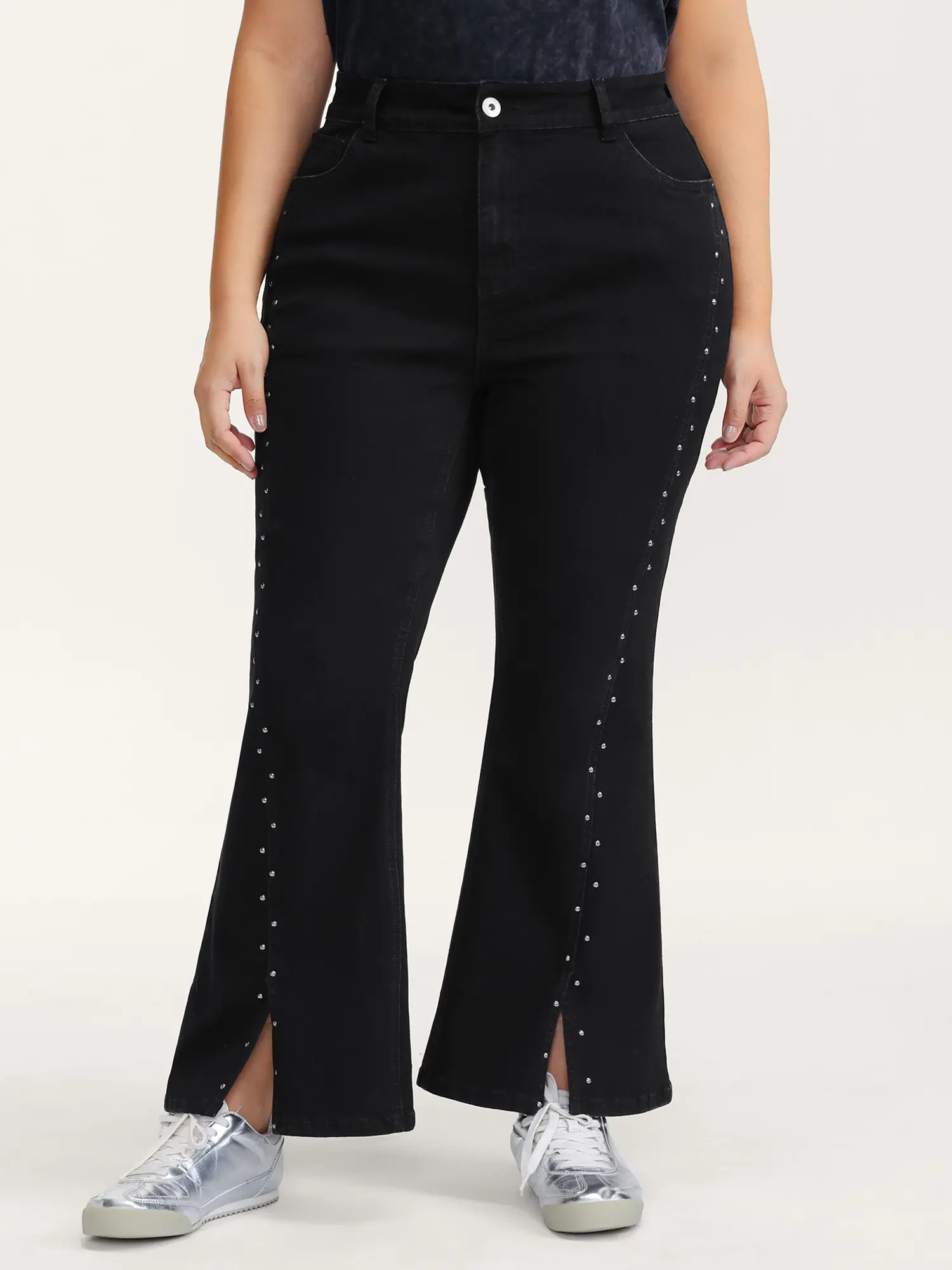 Women's Plus Size Rhinestone Mid-Rise Denim Black Jeans - Boot Cut, Relaxed Fit, Pocketed, Shoes-Friendly Bottoms for Moms, 2-6X, 2026 Summer Pick, Women's Clothes,Summerfinds