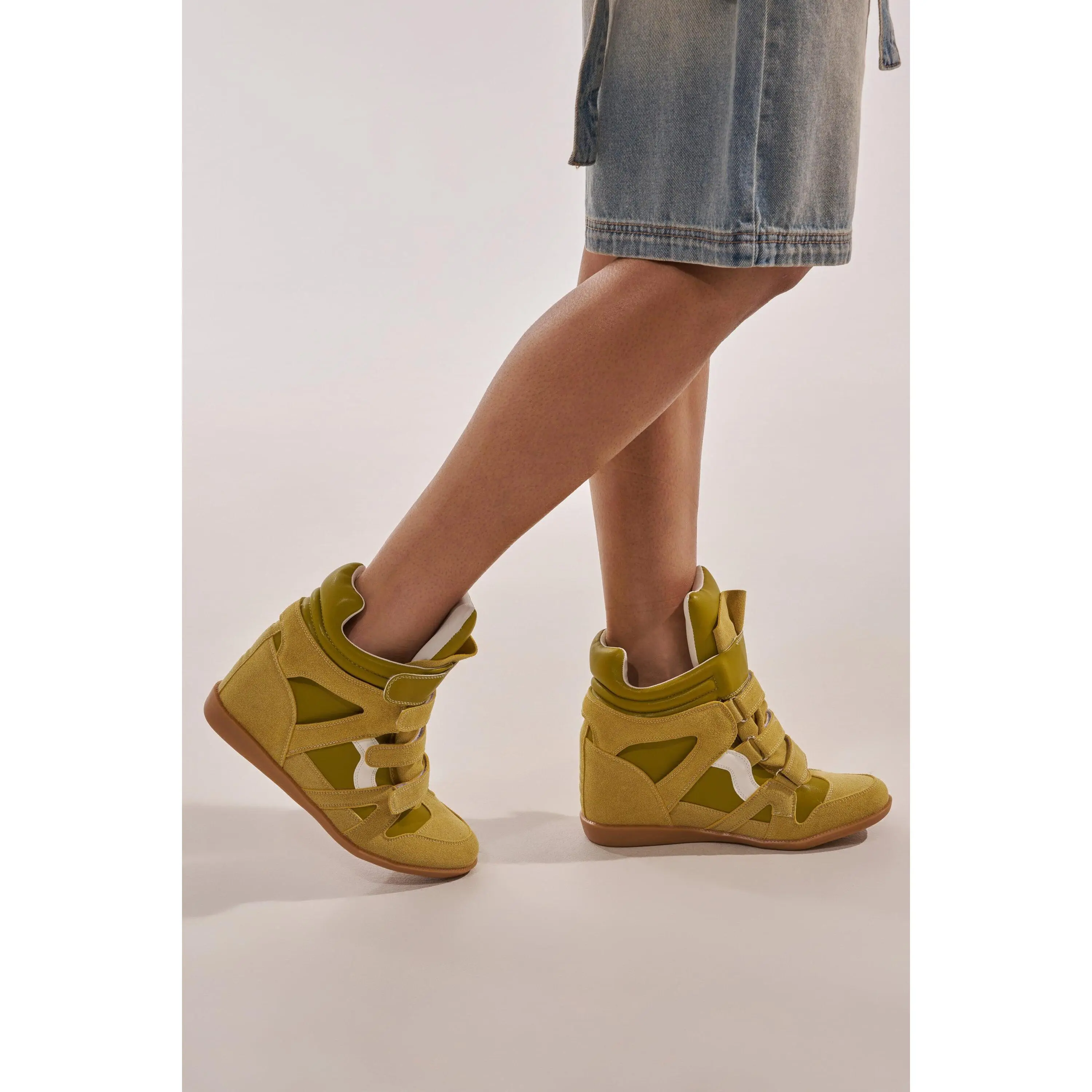 AZALEA WANG BRYANT OLIVE WEDGE SNEAKER AZALEA WANG BRYANT OLIVE WEDGE SNEAKER