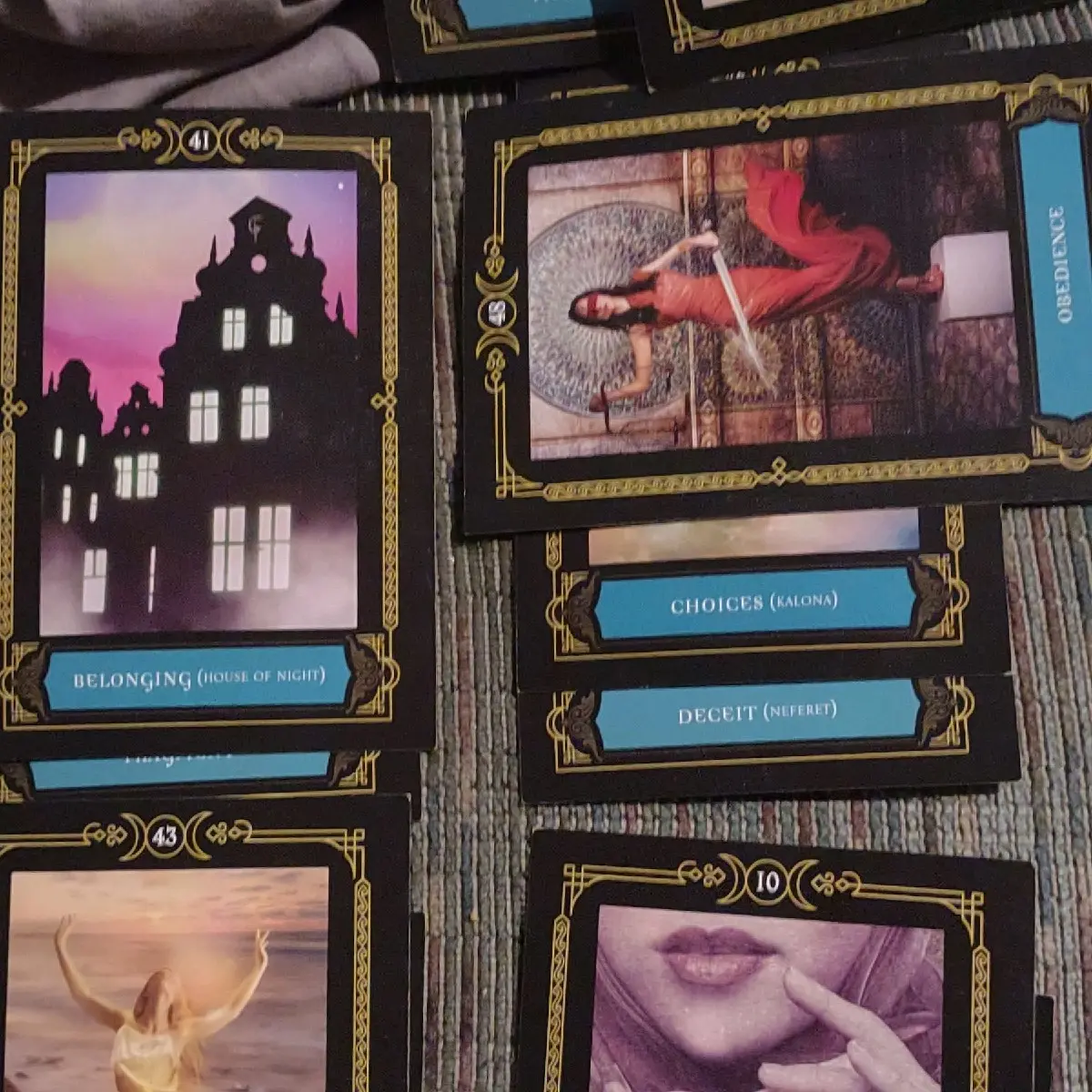Southern Oracle Readings - A Comprehensive Guide to Your Destiny
