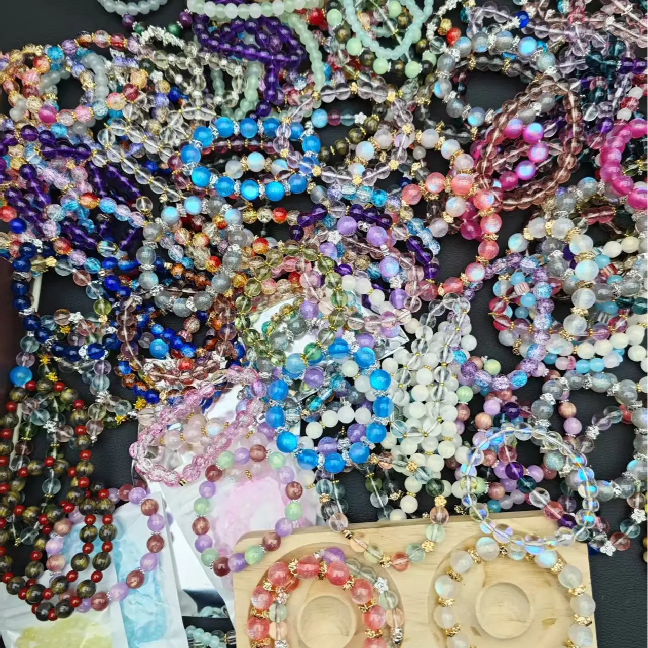15 bracelets。。。。。。。。。。。。。。。。。。。。。。。。 Beaded Jewlery