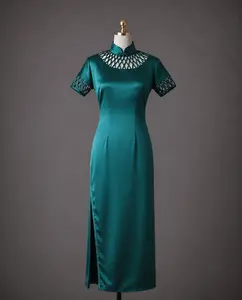 Emerald Silk Charmeuse Qipao with Lattice Cutout Neckline and Sleeves