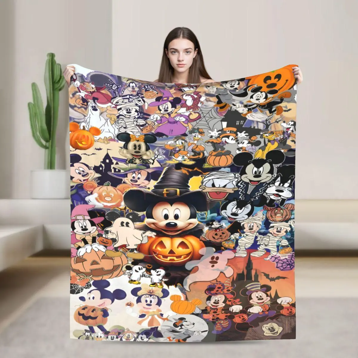 [SummerVibes] DISNEY CLASSIC Halloween Pumpkin Mickey Flannel Blanket - Soft, Warm, Cartoon Design, Sofa, Bed, Office, Blanket for Couch, Halloween Decorations