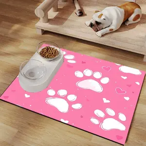 Pink heart-shaped animal footprint pattern printed pet feeding pad, feeding pad, training pad, household pet cleaning pad, multi-purpose drying pad, reusable pet feeding pad.