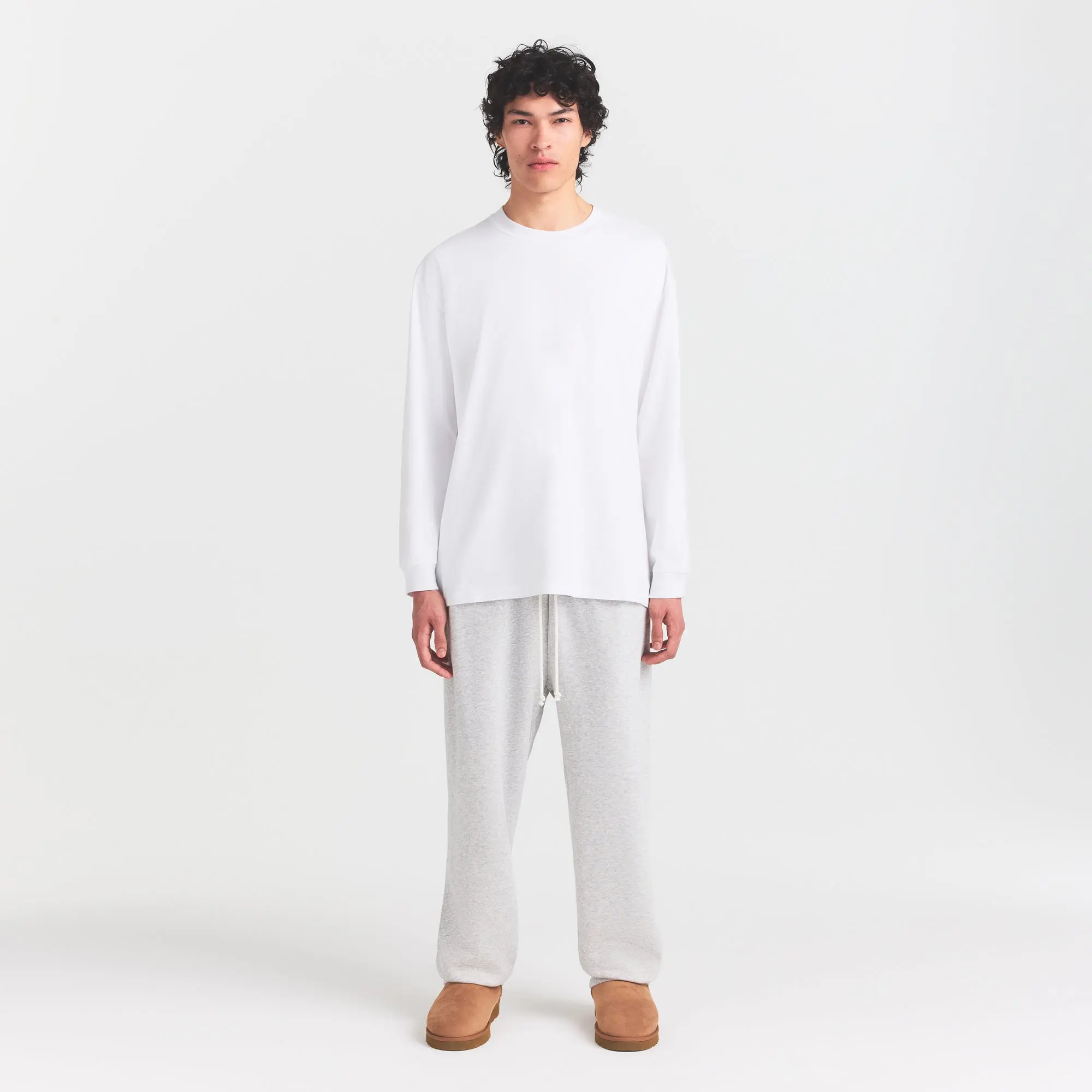 SKIMS HEAVYWEIGHT COTTON MENS RELAXED LONG SLEEVE T-SHIRT