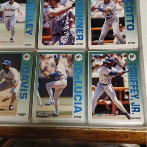 1992 Fleer Complete Set in Binder with Inserts Mint