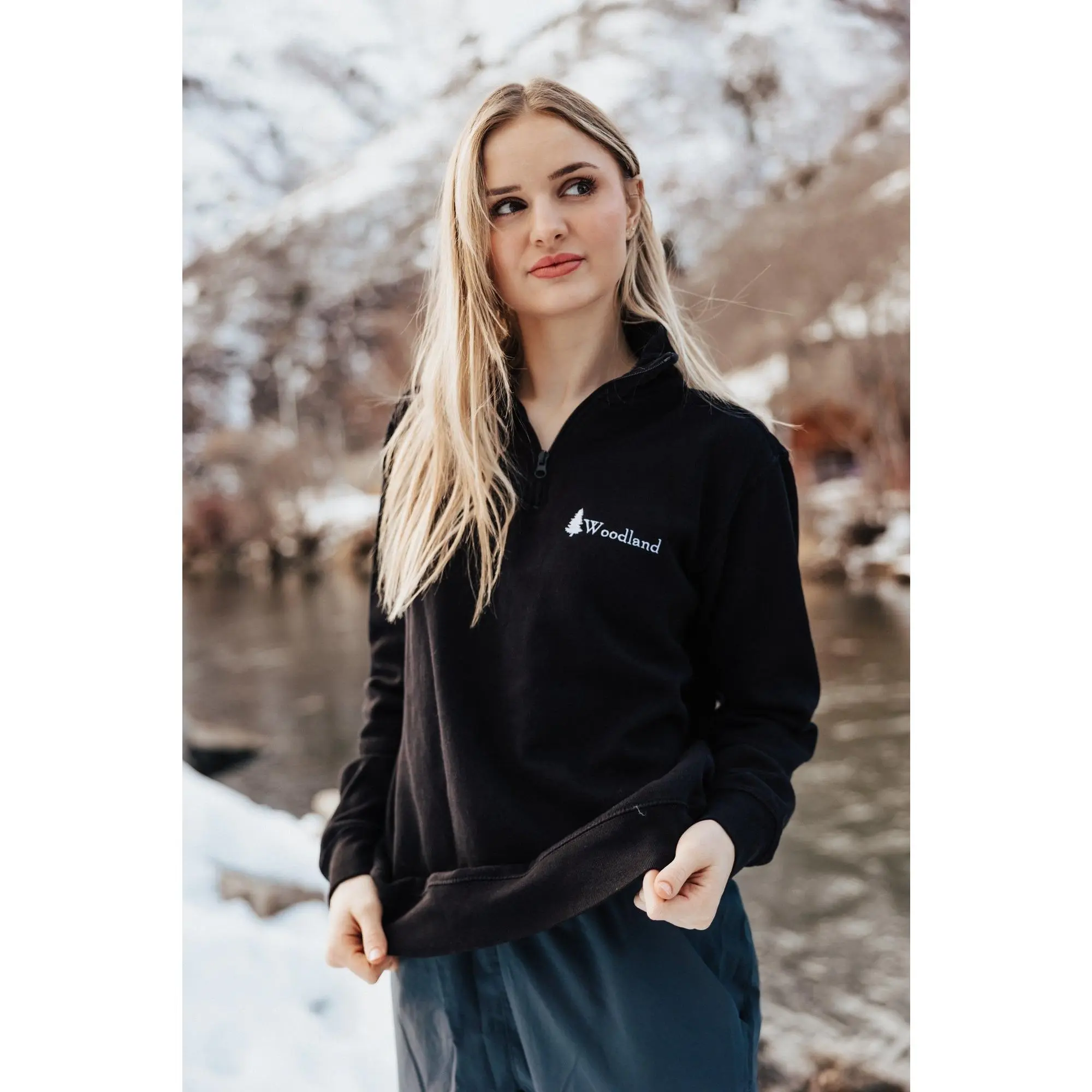 ¼ Zip Fleece Pullover – Lightweight Trail Midlayer for Cold Weather