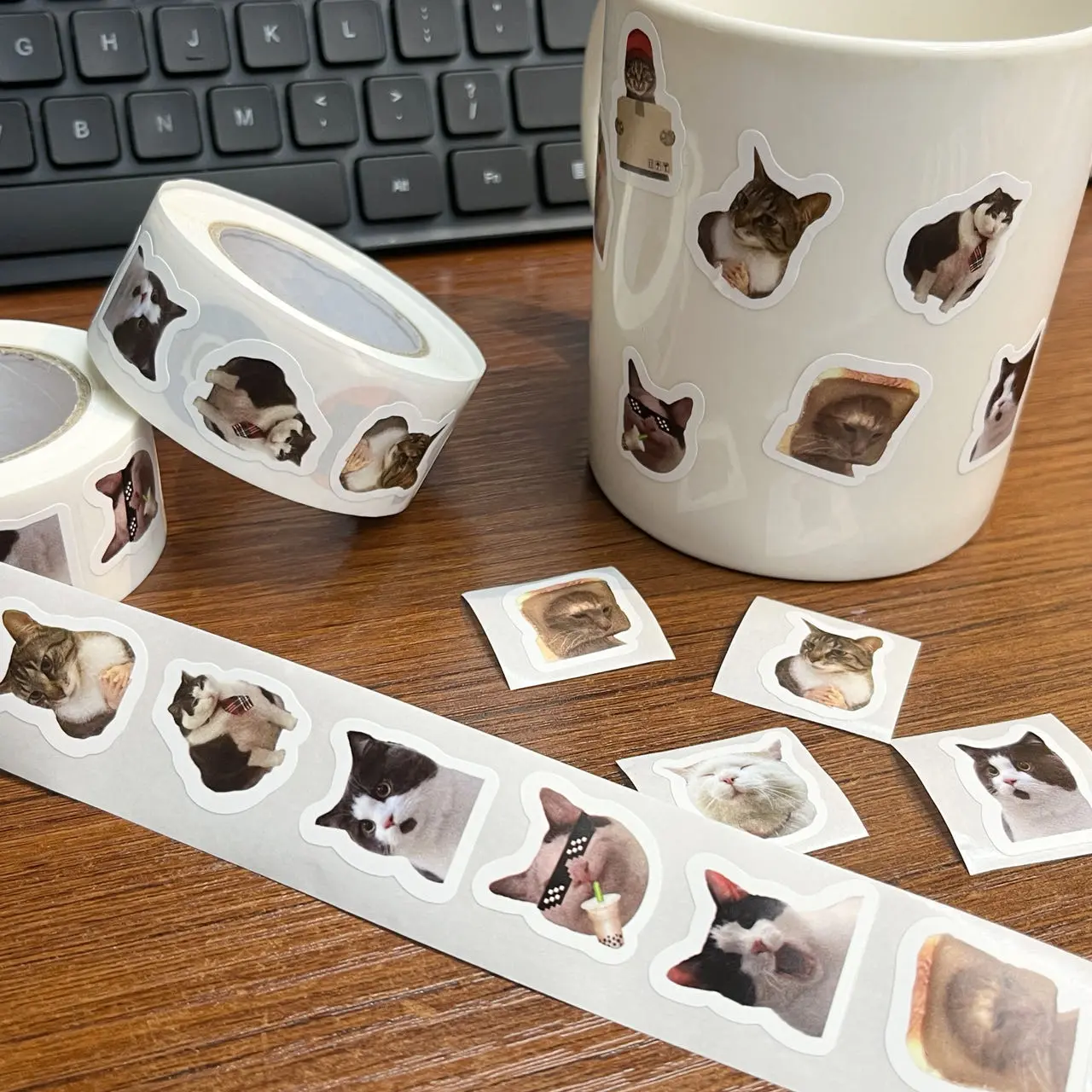 500pcs Cat Pattern DIY Decorative Stickers for Sealing and Decoration, Waterproof Vinyl Material, Perfect for Stationery and Gifts, Cute Cat Face Expressions, Aesthetic Stickers, DIY Crafts Stickers