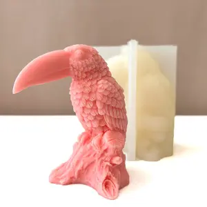 Realistic Large Beak Bird Handmade Silicone Mold, Reusable Animal Mould for Resin, Candle Wax, Plaster, Cement, Polymer Clay DIY Home Decor