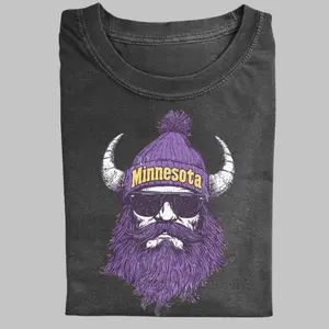 Minnesota Football Mascot Vintage Graphic Tees, Vikings Mascot Tshirt, Funny T-Shirt, Unisex Rugby Gift Shirts Top Menswear Womenswear Streetwear
