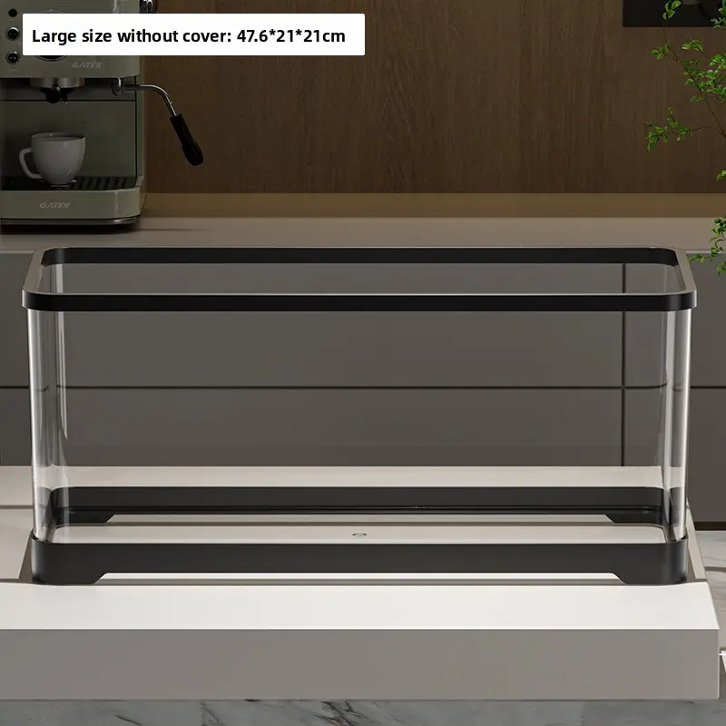 Large black tank without a lid [high-transparency 