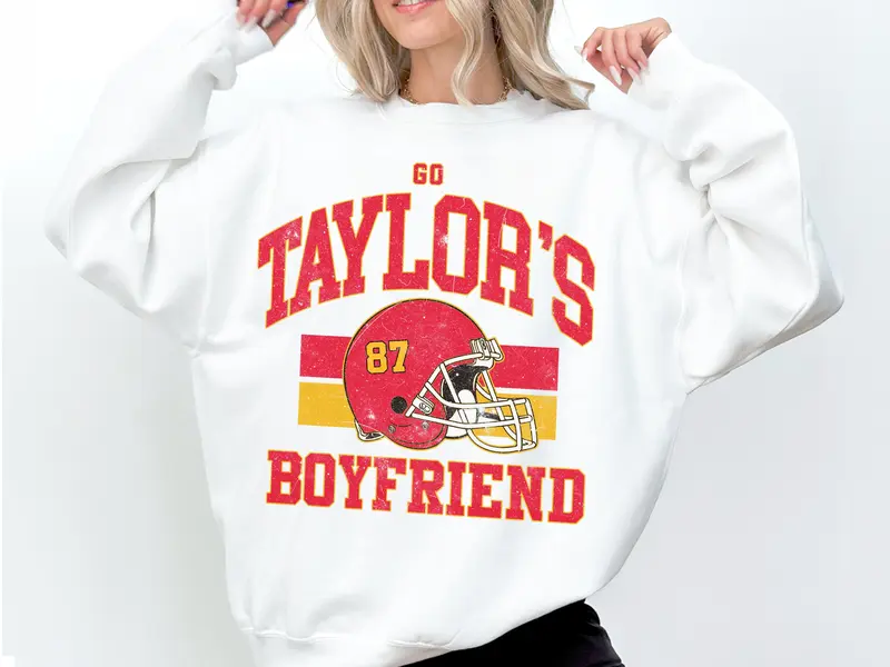 Kansas City Chiefs Owner Addresses Rumor That Taylor Swift & Travis Kelce’s Romance Is 'A Kansas City Chiefs Owner Addresses Rumor That Taylor Swift & Travis Kelce’s Romance Is 'A