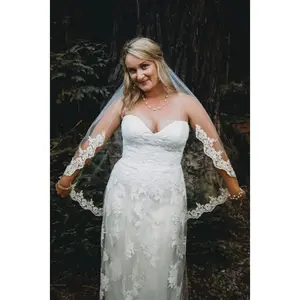 Fingertip Wedding Veil with Classic French Alencon Lace Trim