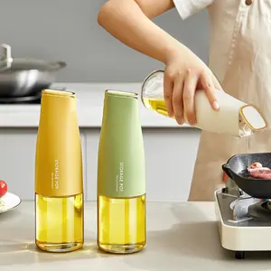 Automatic Gravity Oil Dispenser Bottle, Glass Kitchen Oil Bottle with Flip Lid, Large Capacity Leak-Resistant Oil and Sauce Container for Cooking Oil, Soy Sauce, Vinegar and Seasonings, Elegant Glass Condiment Bottle for Home Kitchen Use