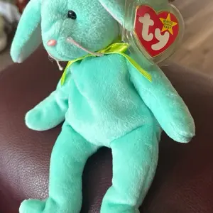 TY Beanie - Green Character with Yellow Bow and TY Tag Attached