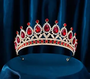 Lady in Red Crown