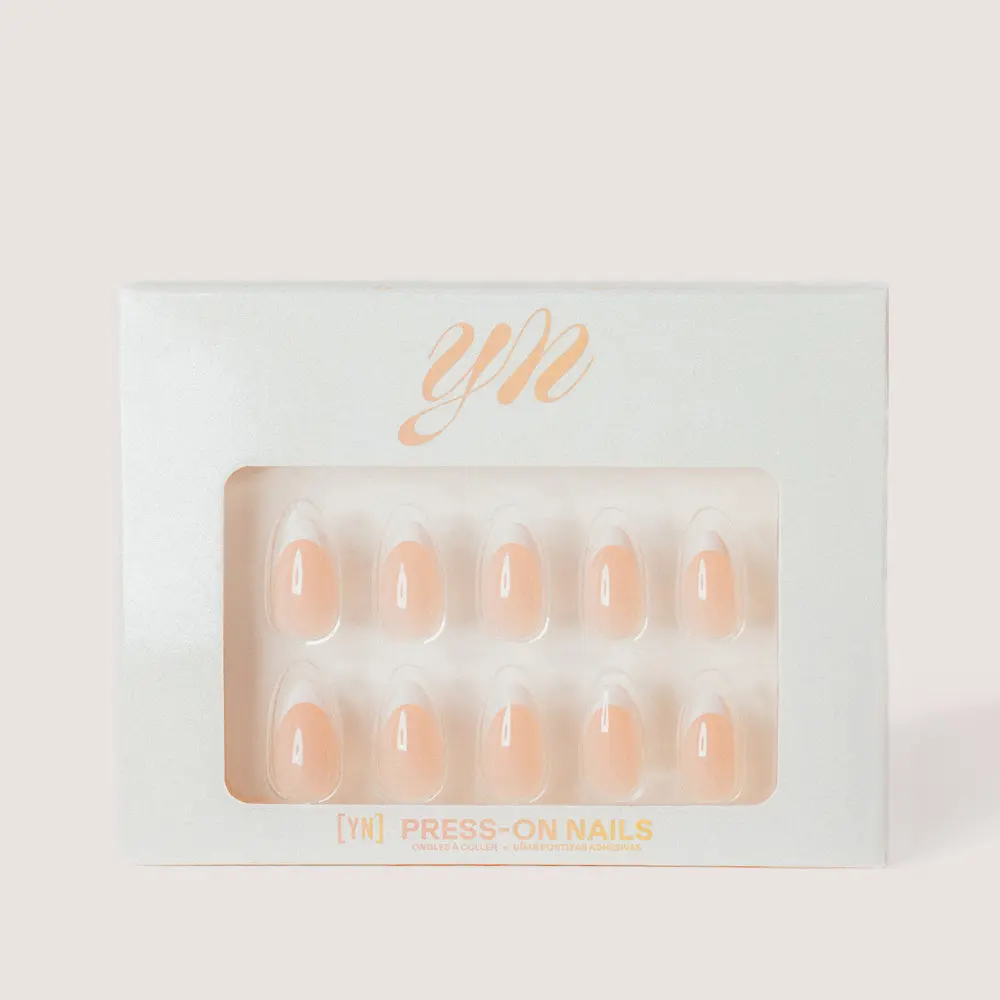 Pretty in French, Press-On Nails