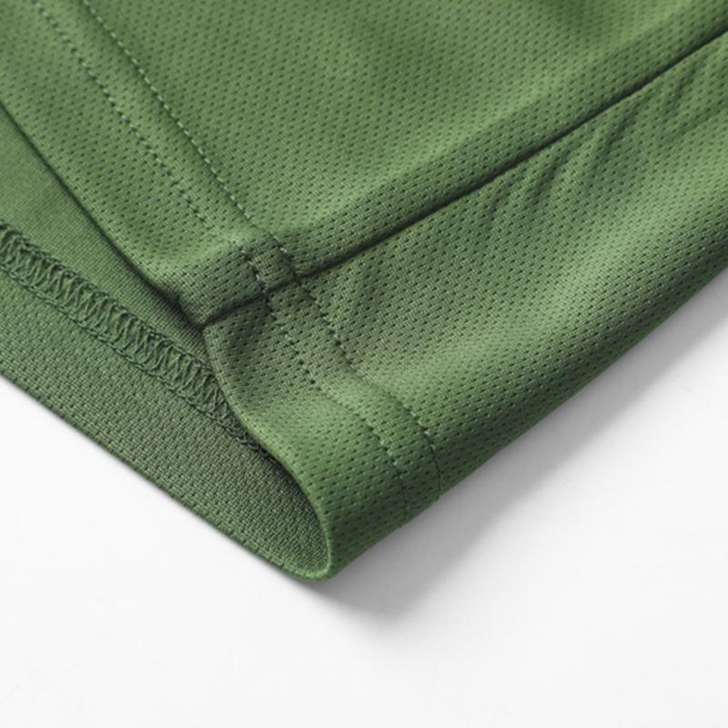 Spring and autumn long-sleeved polo shirt with turned-down collar. Solid color, glossy fabric, multiple colors. Polo shirt for casual sports wear for men. Perfect for traveling and work.