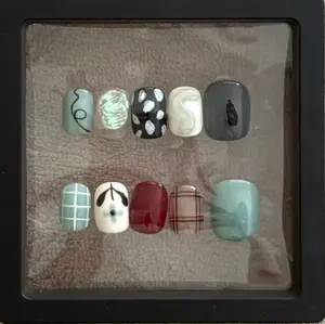 Handmade Press-On Nails French Style Reusable Fake Nails Cute Design