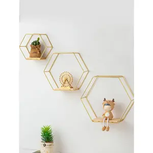 Free Gift Of 3pcs Golden Wall-mounted Iron Art Creative Storage Rack With Hooks, Includes Small, Medium And Large Size Storage Options, Suitable For Living Room, Dining Room, Study And Other Home Decor Applications Shelves Installation