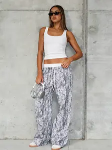 Unique tree patterned camouflage printed wide leg pants - drawstring loose casual sweatpants, very suitable for Y2K millennium street style, retro decadent atmosphere, garbage rock aesthetic wearing # branch and leaf printing # loose and super comfortable