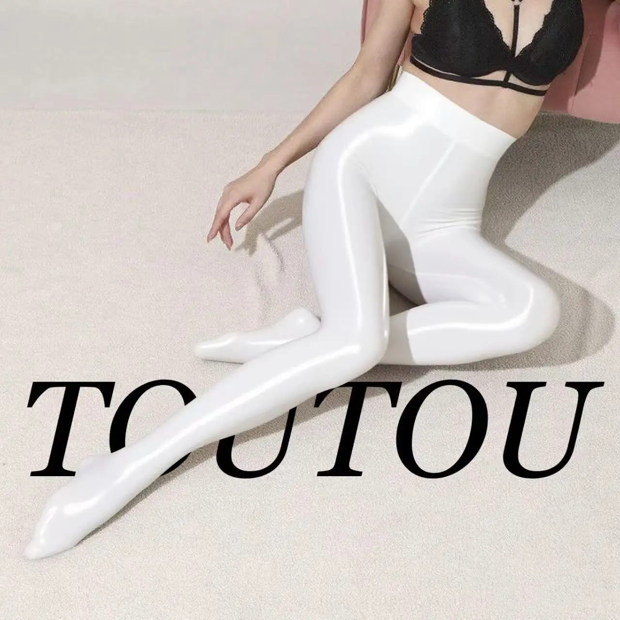 Women's Black Oil Shiny Smooth Pantyhose, Spring Summer Thin Sexy High Gloss Stockings, Durable Reflective Tight Black Silk for Women Women's Black Oil Shiny Smooth Pantyhose, Spring Summer Thin Sexy High Gloss Stockings, Durable Reflective Tight Black Silk for Women