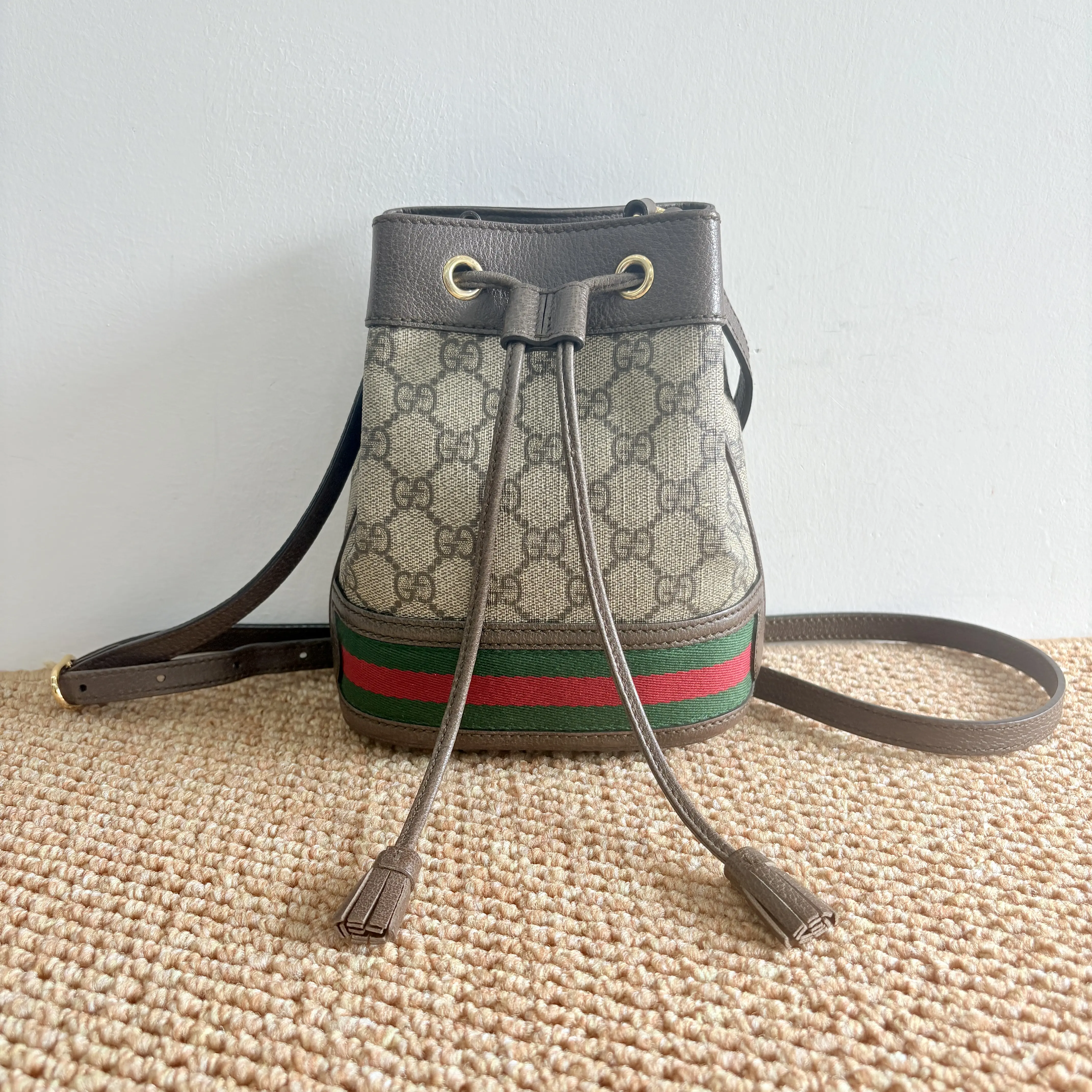 Pre-owned GUCCI Authentic Ophidia Mini Bucket Bag GG Supreme Web Stripe Drawstring Crossbody Bag