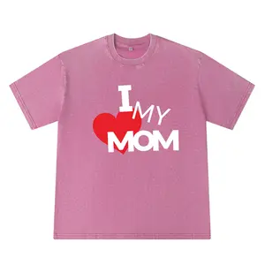 Vintage washed and distressed short-sleeve T-shirt for both men and women, loose and oversized fit, suitable for everyday casual wear, sports, and street style, featuring an “I love mom” lettering print, perfect for Mother’s Day.