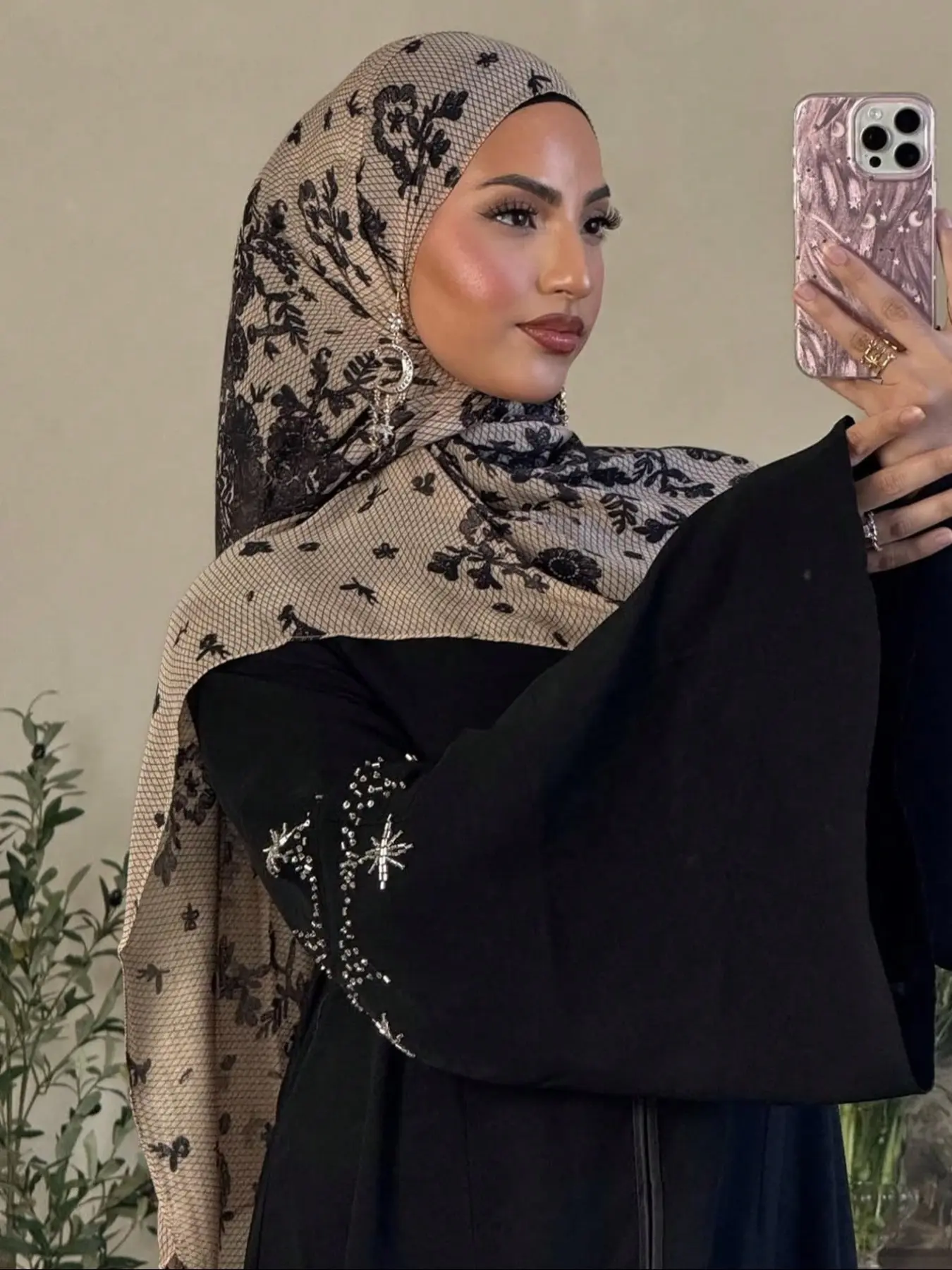 Bohemian Women Multicolor Print Veil Fashionable Modest Hijab Head Scarf, Elegant Fitted Style, Ideal for Summer Beach Vacations, All Seasons Abaya Accessory
