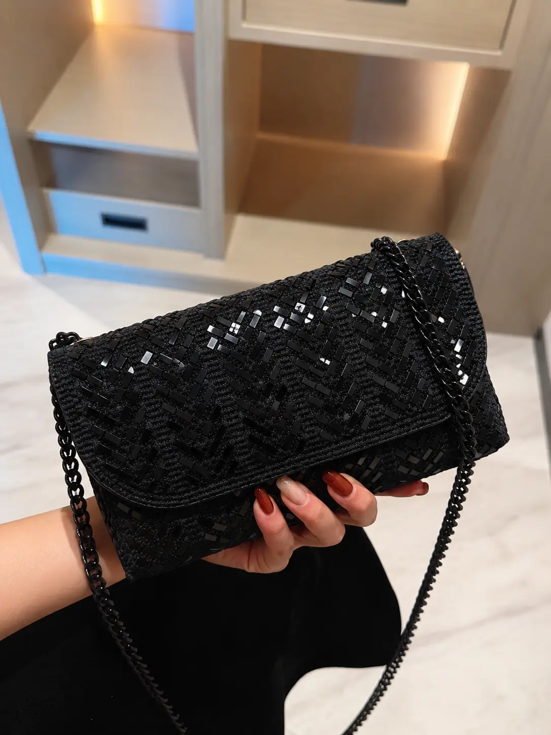 Elegant rhinestone crossbody bag, sparkling evening shoulder bag, stylish everyday bag, perfect gift for weddings and other occasions. tote