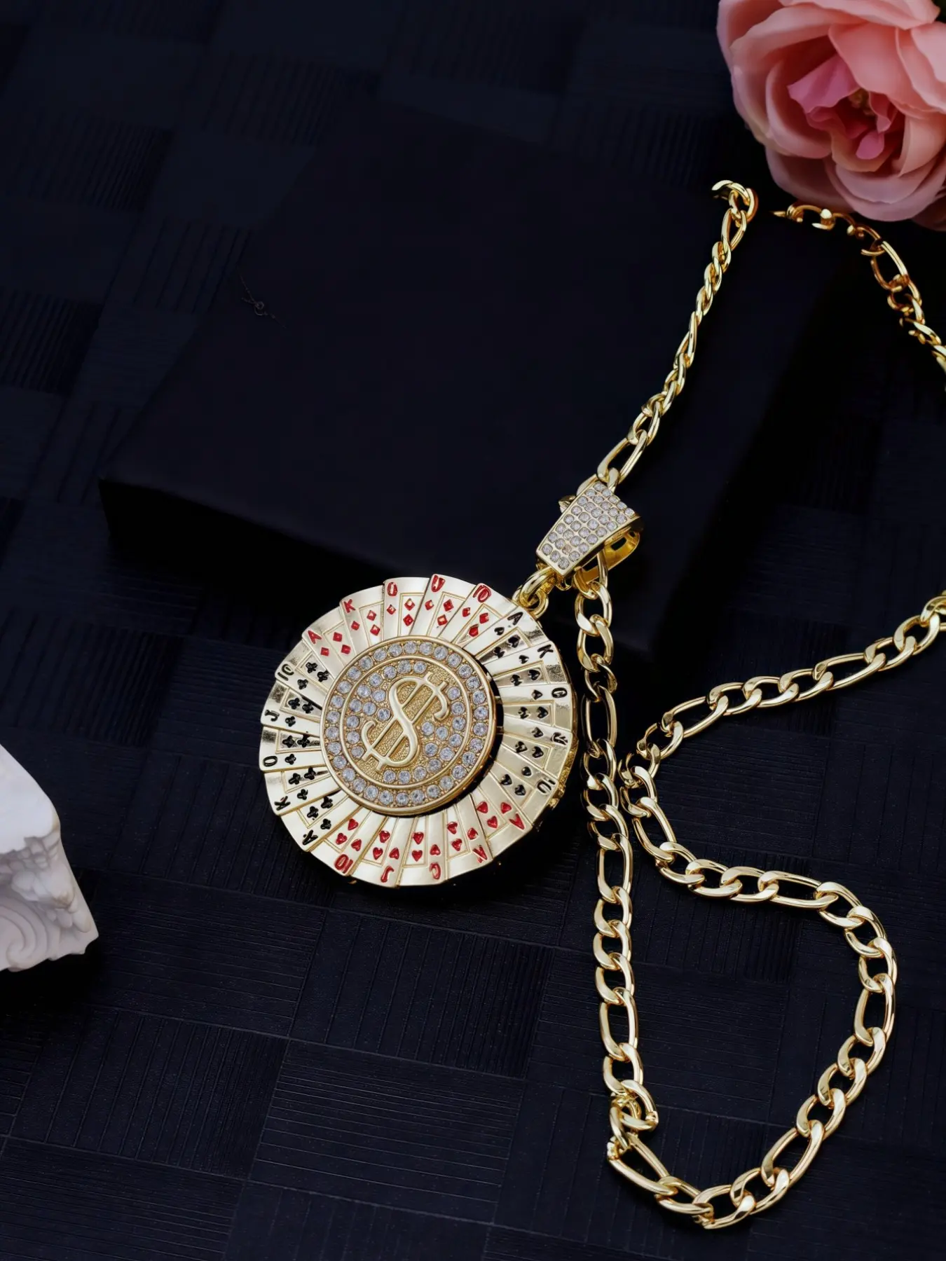 Rotating Dollar Symbol Pendant Necklace, Poker Flush Wheel Design, Fergie Style, Unisex Daily Wear Jewelry, Chain Necklaces