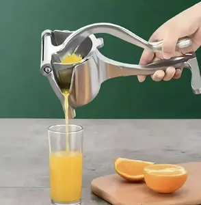Hand Juicer Squeezer – Aluminum manual press juicer with ergonomic grip for efficient juice extraction of pomegranates, citrus fruits, and more; durable, compact, easy to use, and easy to clean manual citrus juicer.