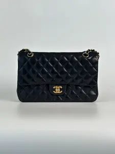 Pre-owned CHANEL lambskin shoulder Bag Classic Double Flap Black / Gold Quilted